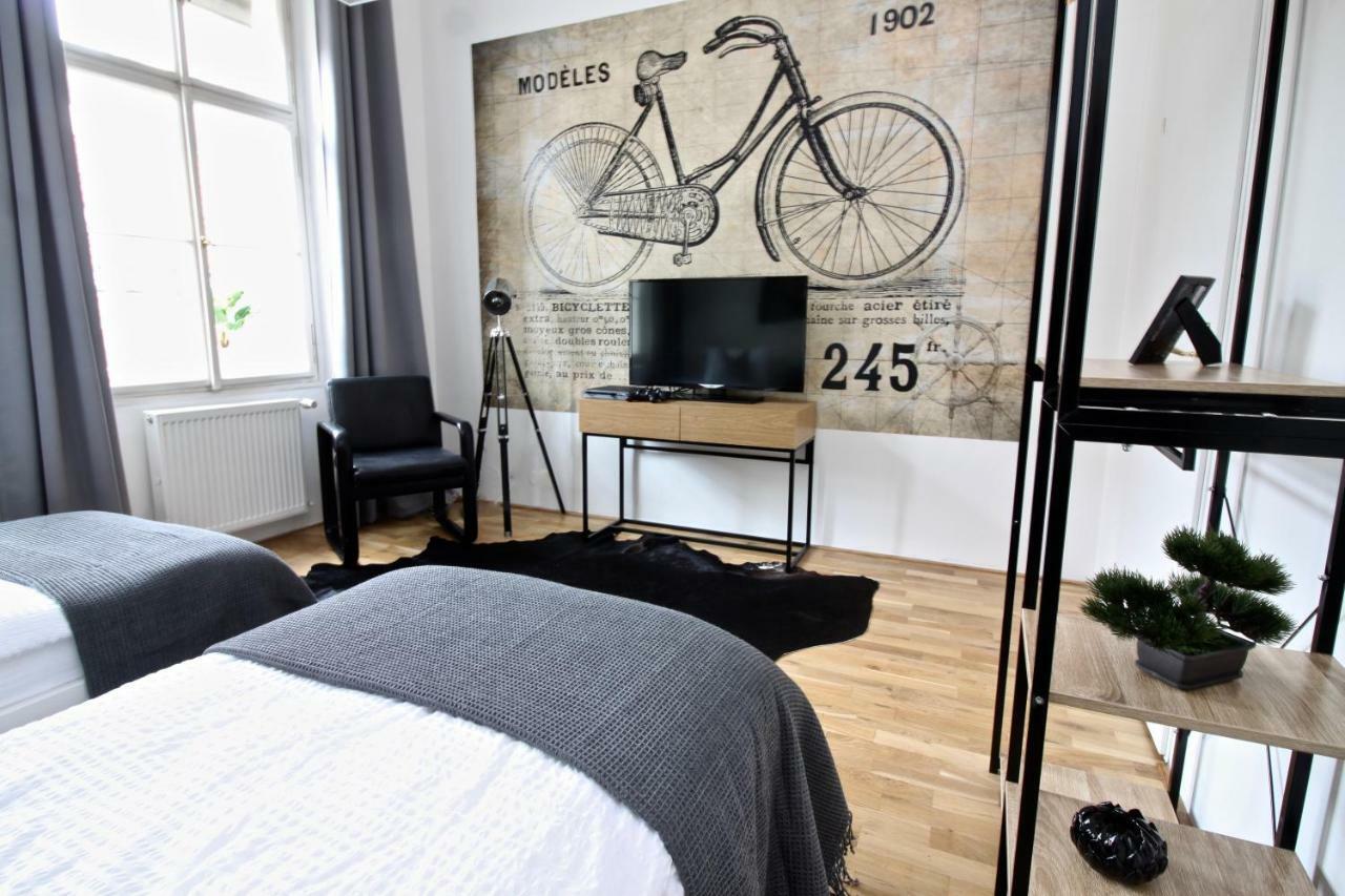 New Design & Style Apartment Old Town Xxl Prag Exterior foto
